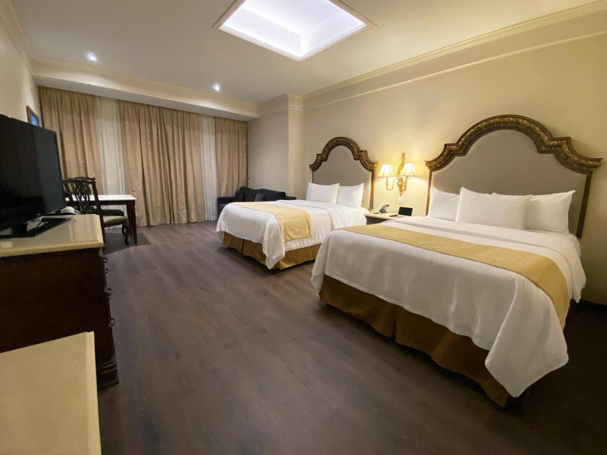 Safi Royal Luxury Valle San Pedro Garza Garcia Exterior foto Deluxe Room
