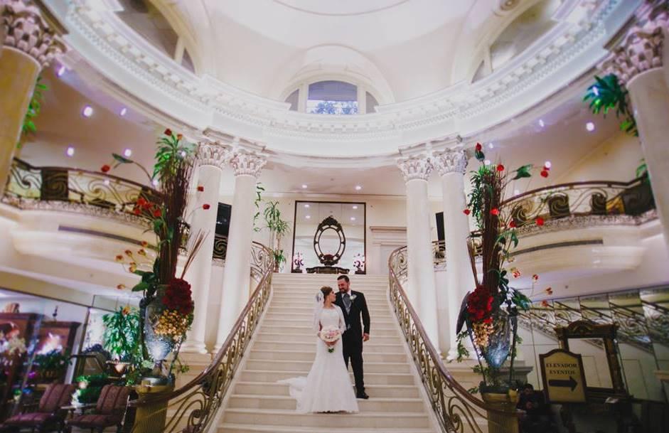 Safi Royal Luxury Valle San Pedro Garza Garcia Exterior foto The Grand Staircase