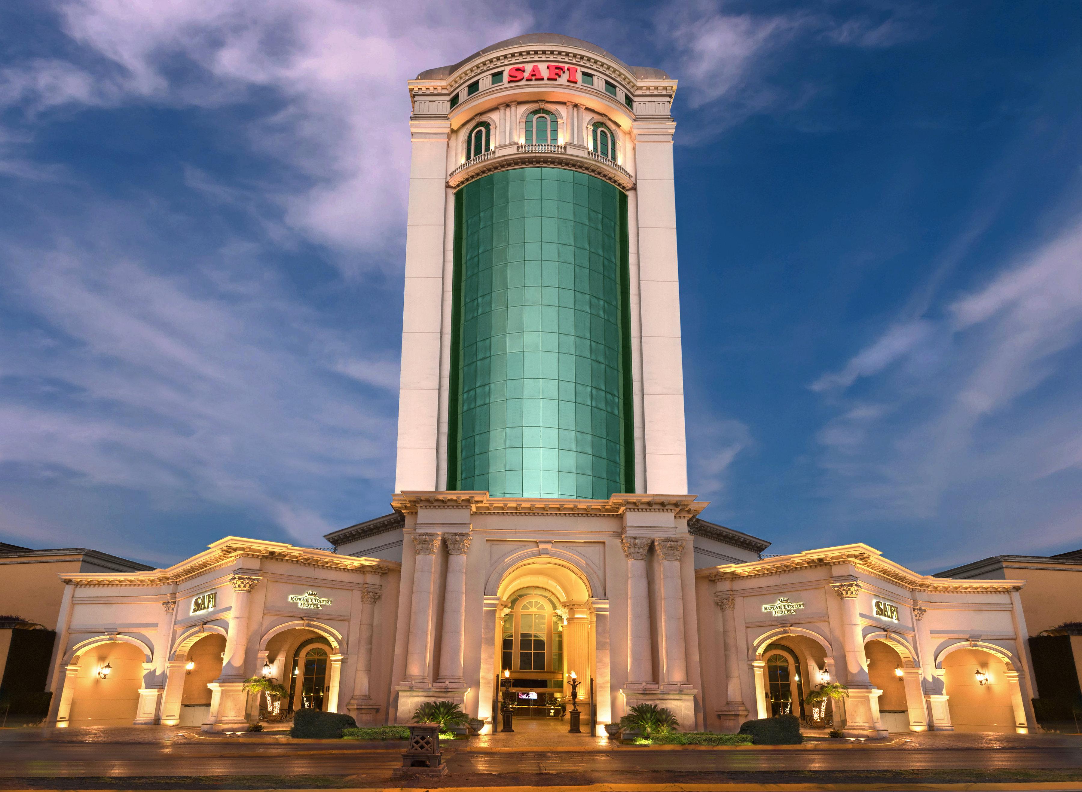 Safi Royal Luxury Valle San Pedro Garza Garcia Exterior foto The Green Tower
